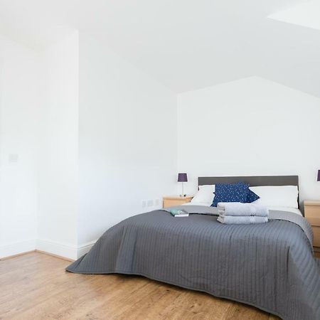 Апартаменты The Blue Compass - Central 4Bdr With Garden Оксфорд Экстерьер фото